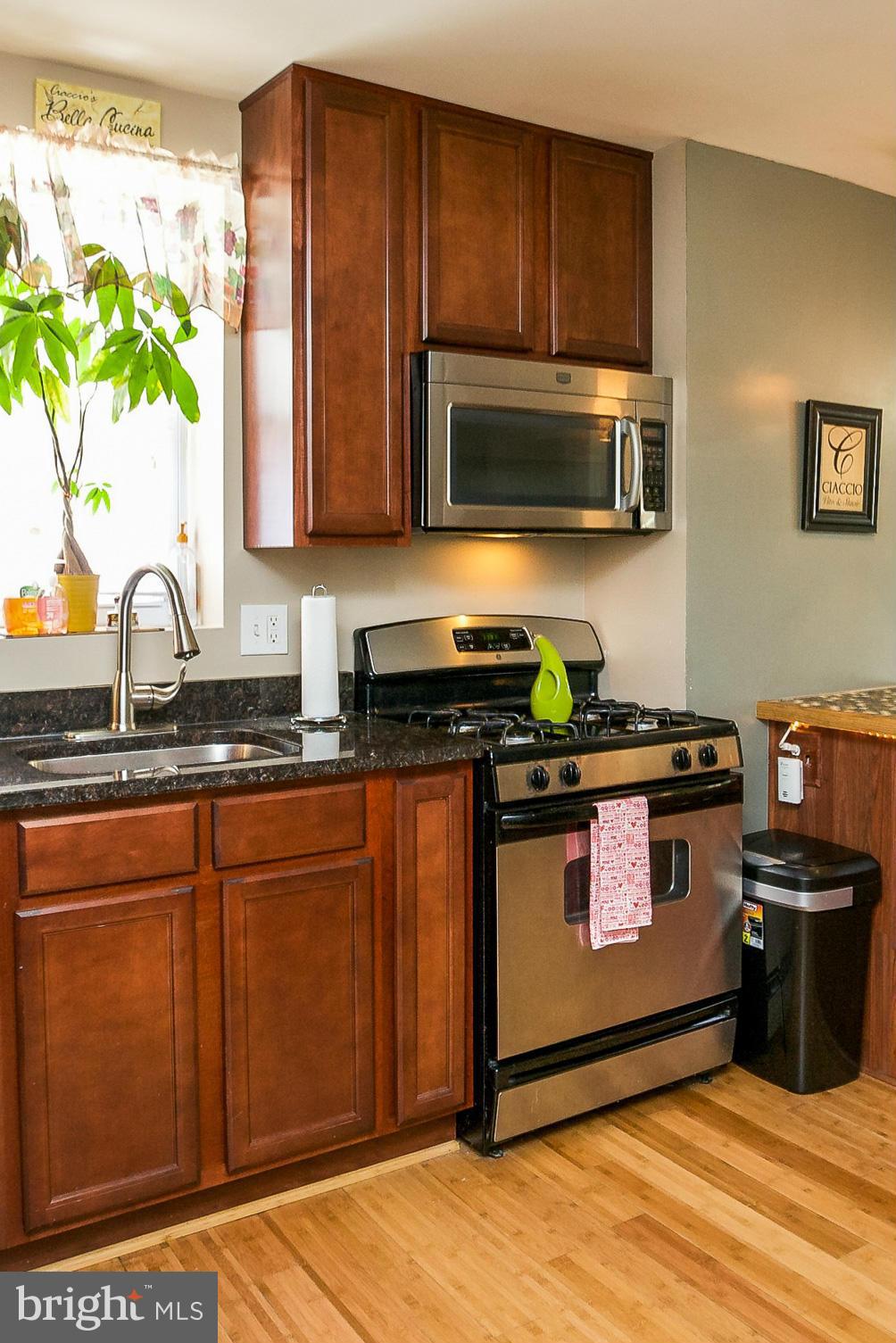 320 Stillwater Road Baltimore, MD 21221 - Photo 8 of 30 Kitchen