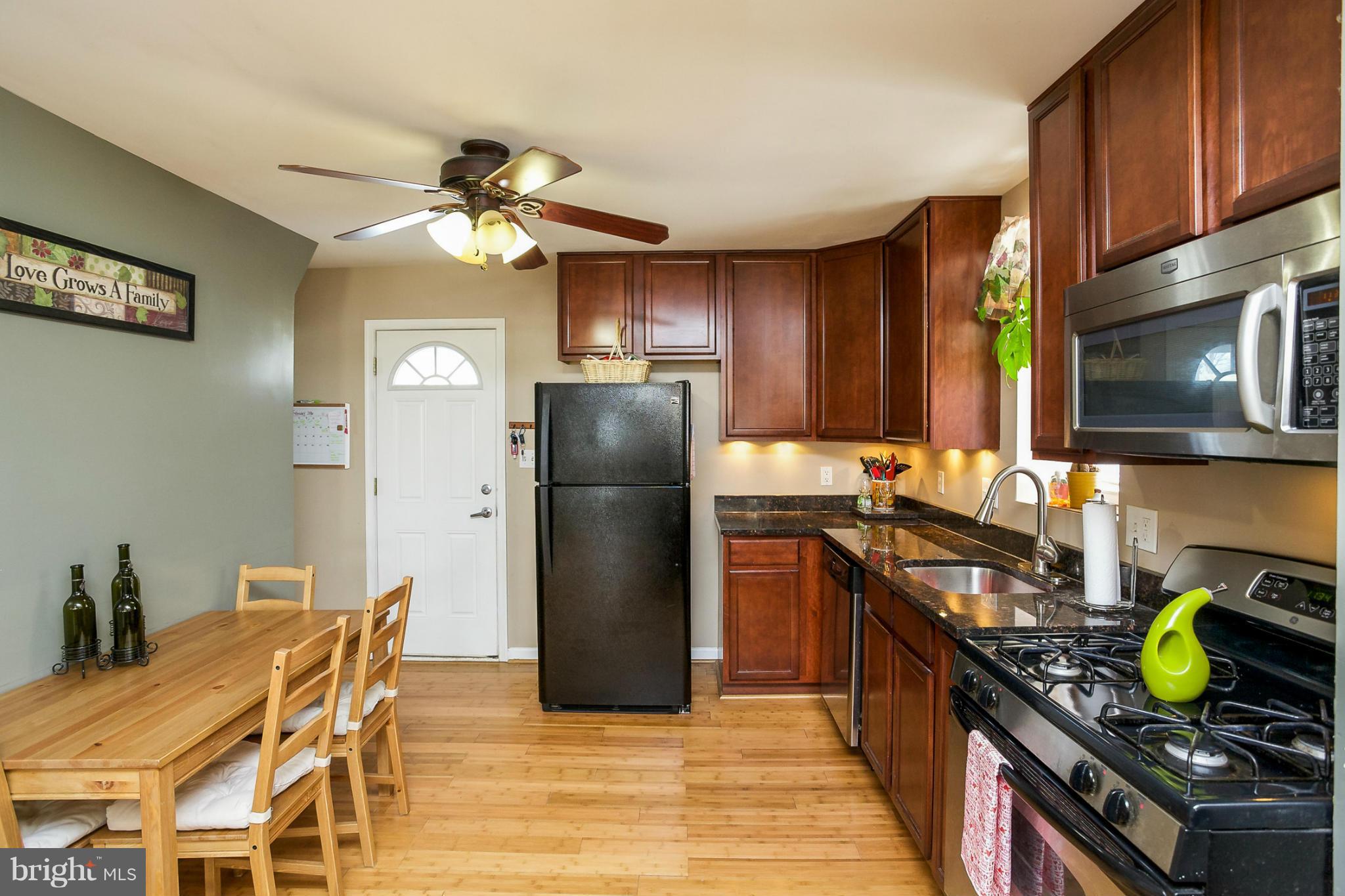 320 Stillwater Road Baltimore, MD 21221 - Photo 9 of 30 Kitchen