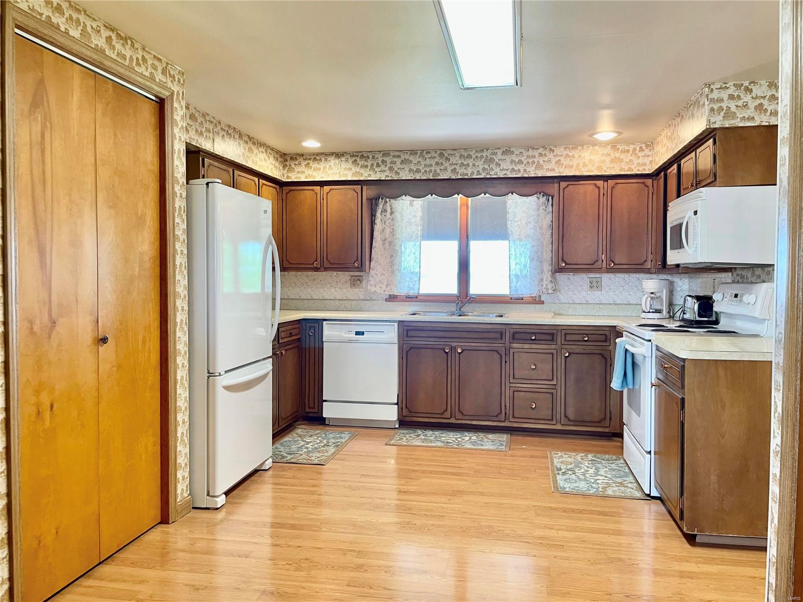 11357 Franke Road Litchfield, IL 62056 - Photo 30 of 47