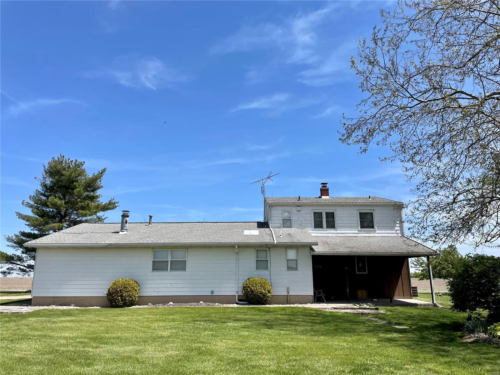 11357 Franke Road Litchfield, IL 62056 - Photo 8 of 47