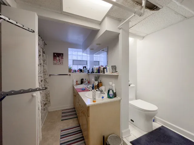 $1,950 | 3701 North Racine Avenue, Unit GE, Chicago, IL 60613