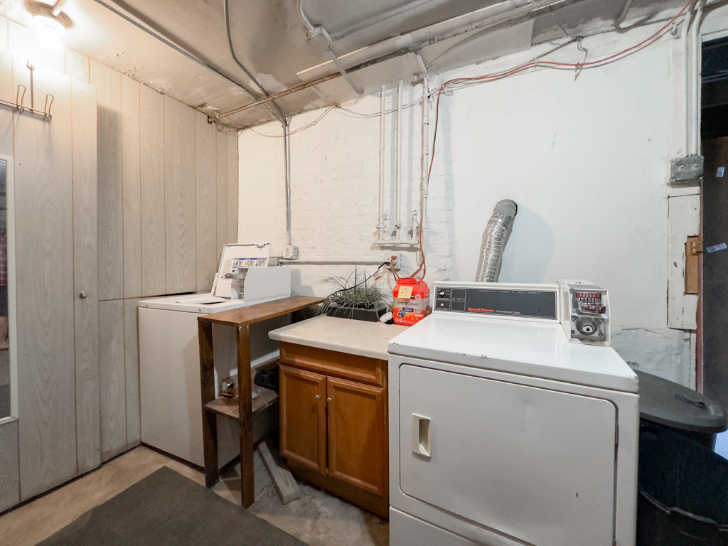 3701 North Racine Avenue, Unit GE Chicago, IL 60613 - Photo 20 of 20 a utility room with dryer and washer