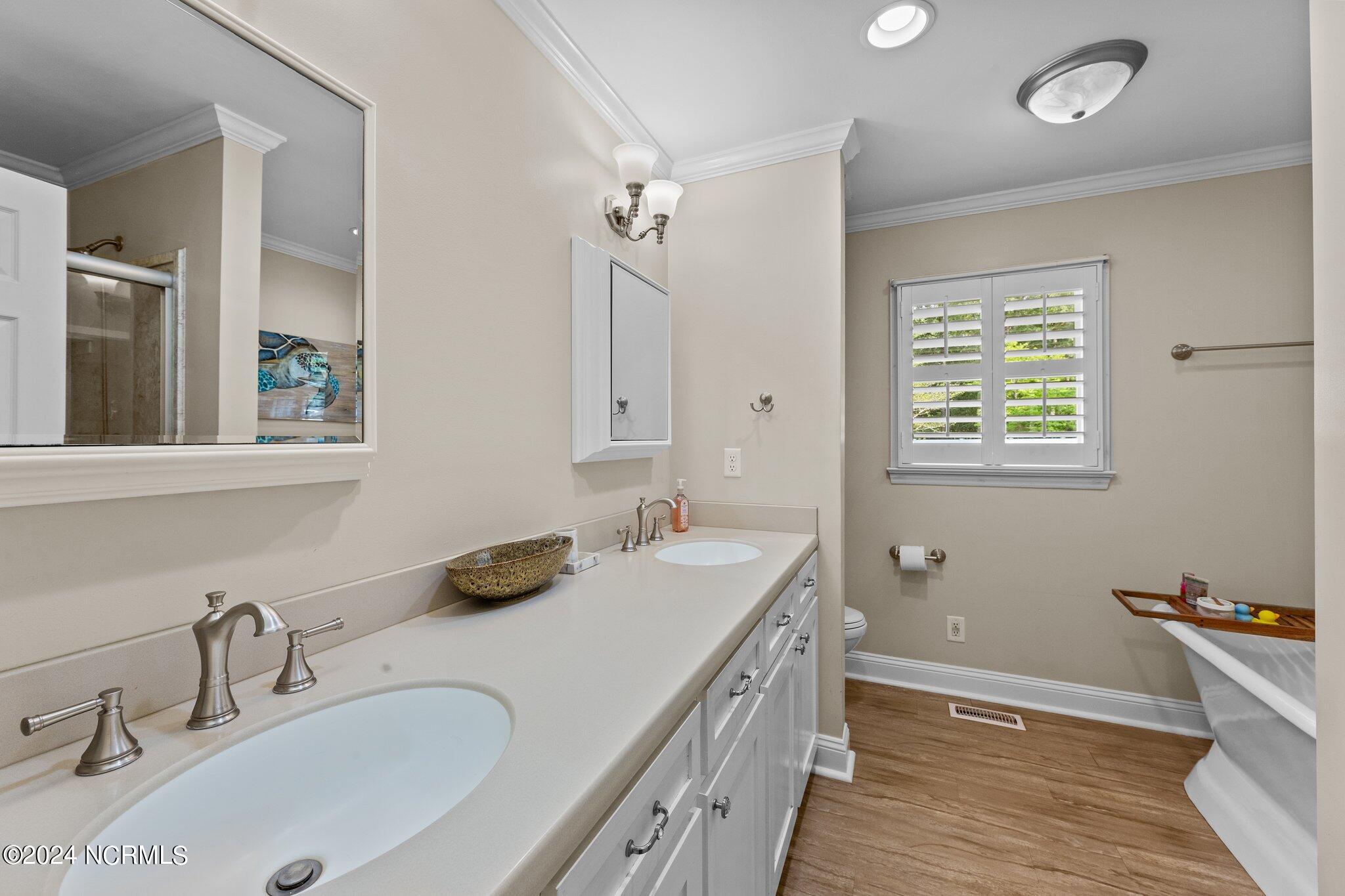 413 Bay Drive Washington, NC 27889 - Photo 11 of 45 30-web-or-mls-_S0A1030