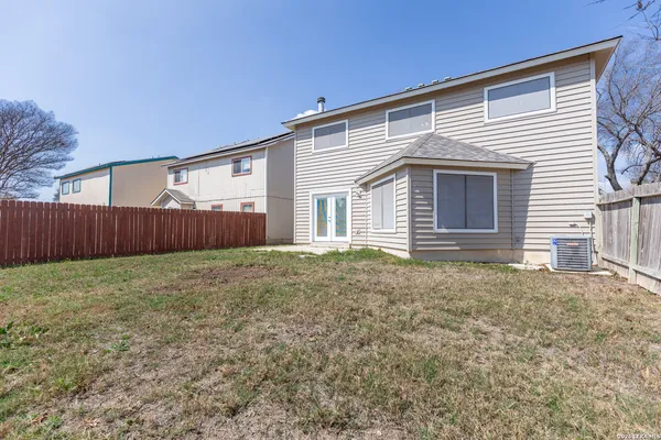 a black and white photo of a floor plan