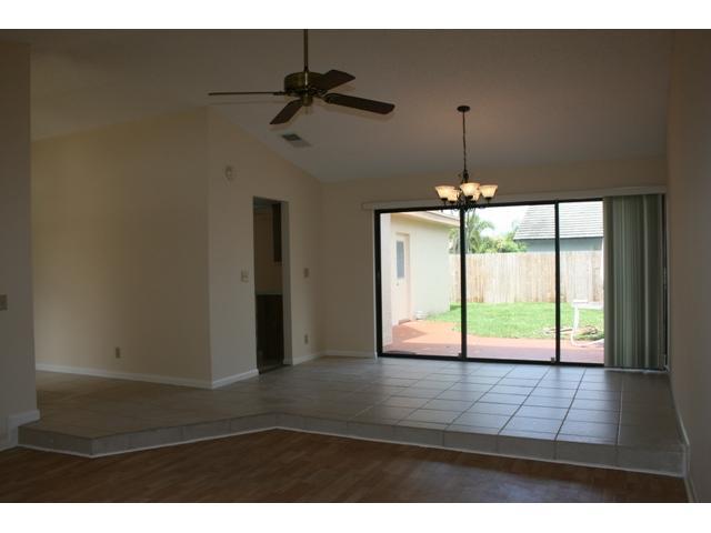 21567 Toledo Road Boca Raton, FL 33433 - Photo 3 of 13 Additional Photo