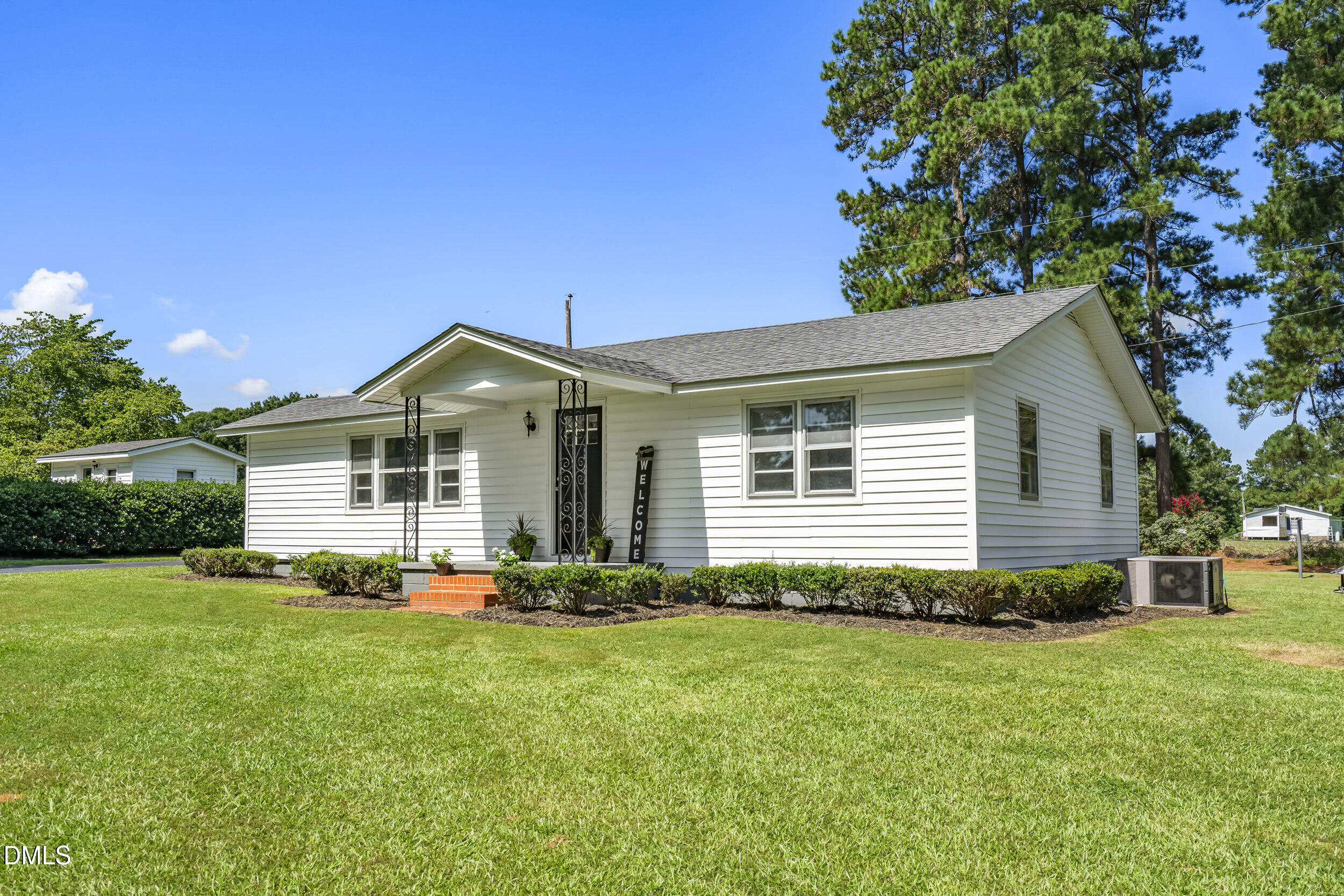5511 Flower Hill Road Kenly, NC 27542 - Photo 3 of 33 3