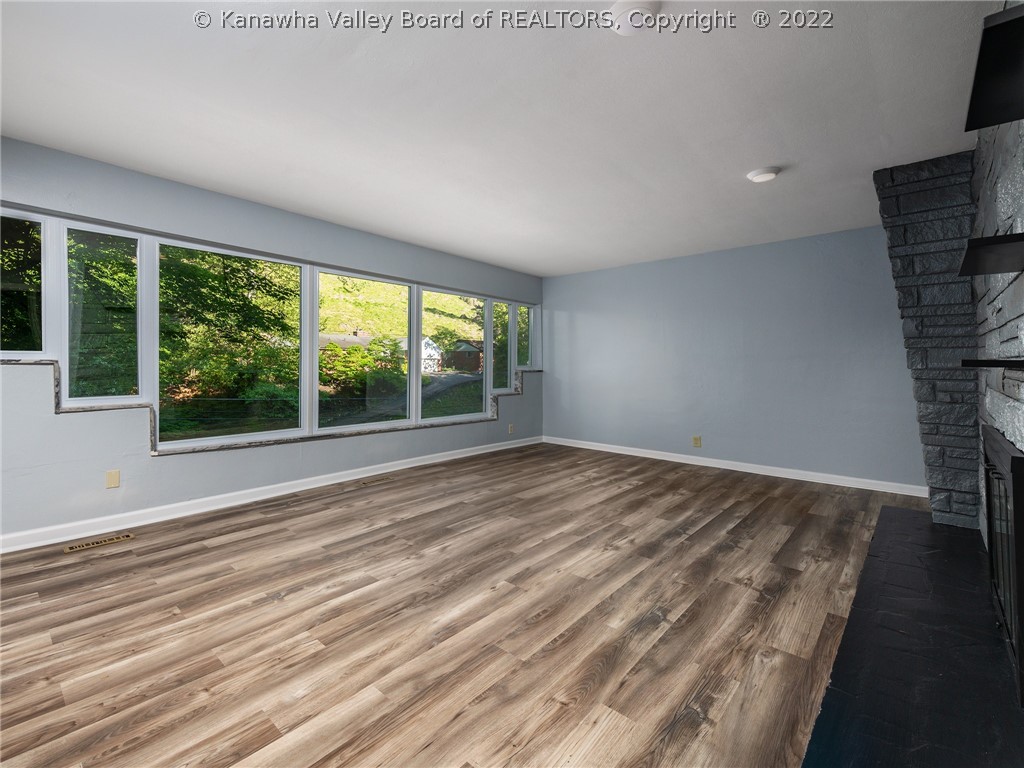 846 Chappell Road Charleston, WV 25304 - Photo 6 of 18 Gallery Image 6