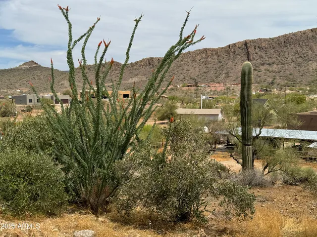 $575,000 | 42213 North 3rd Street, Phoenix, AZ 85086