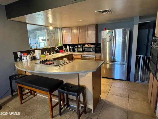 $575,000 | 42213 North 3rd Street, Phoenix, AZ 85086