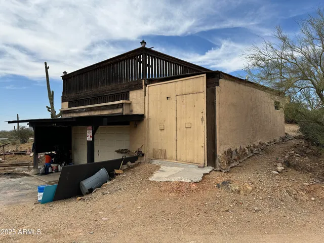 $575,000 | 42213 North 3rd Street, Phoenix, AZ 85086