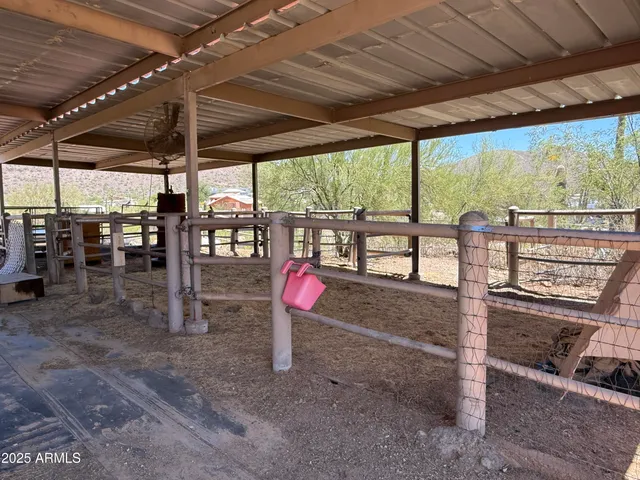 $575,000 | 42213 North 3rd Street, Phoenix, AZ 85086