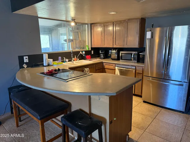 $575,000 | 42213 North 3rd Street, Phoenix, AZ 85086