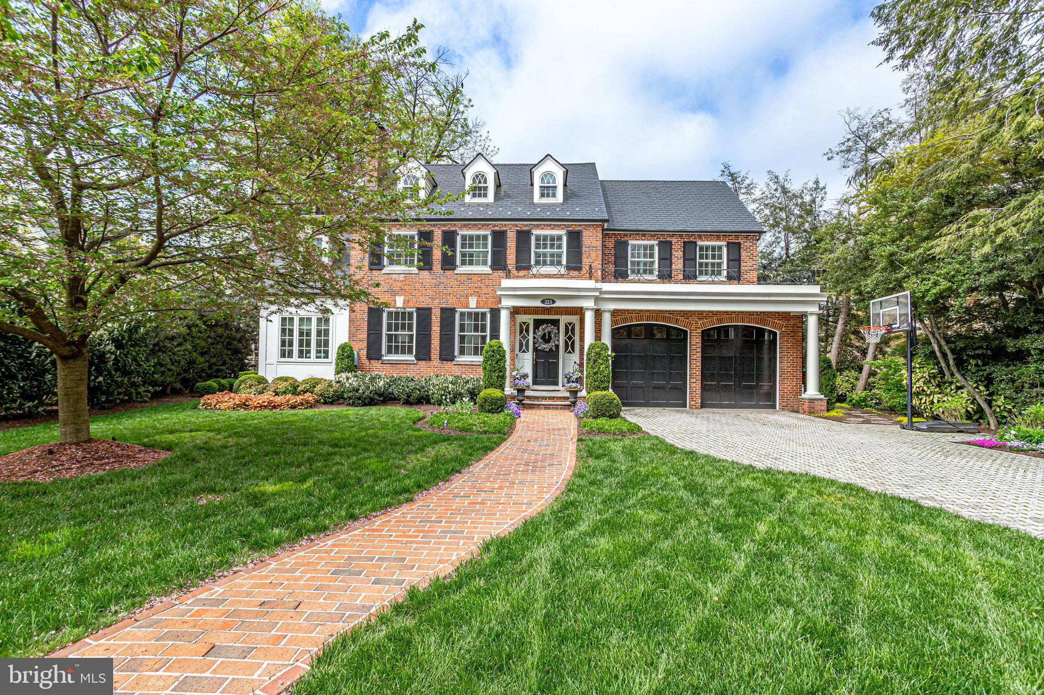 323 Mansion Drive Alexandria, VA 22302 - Photo 3 of 47