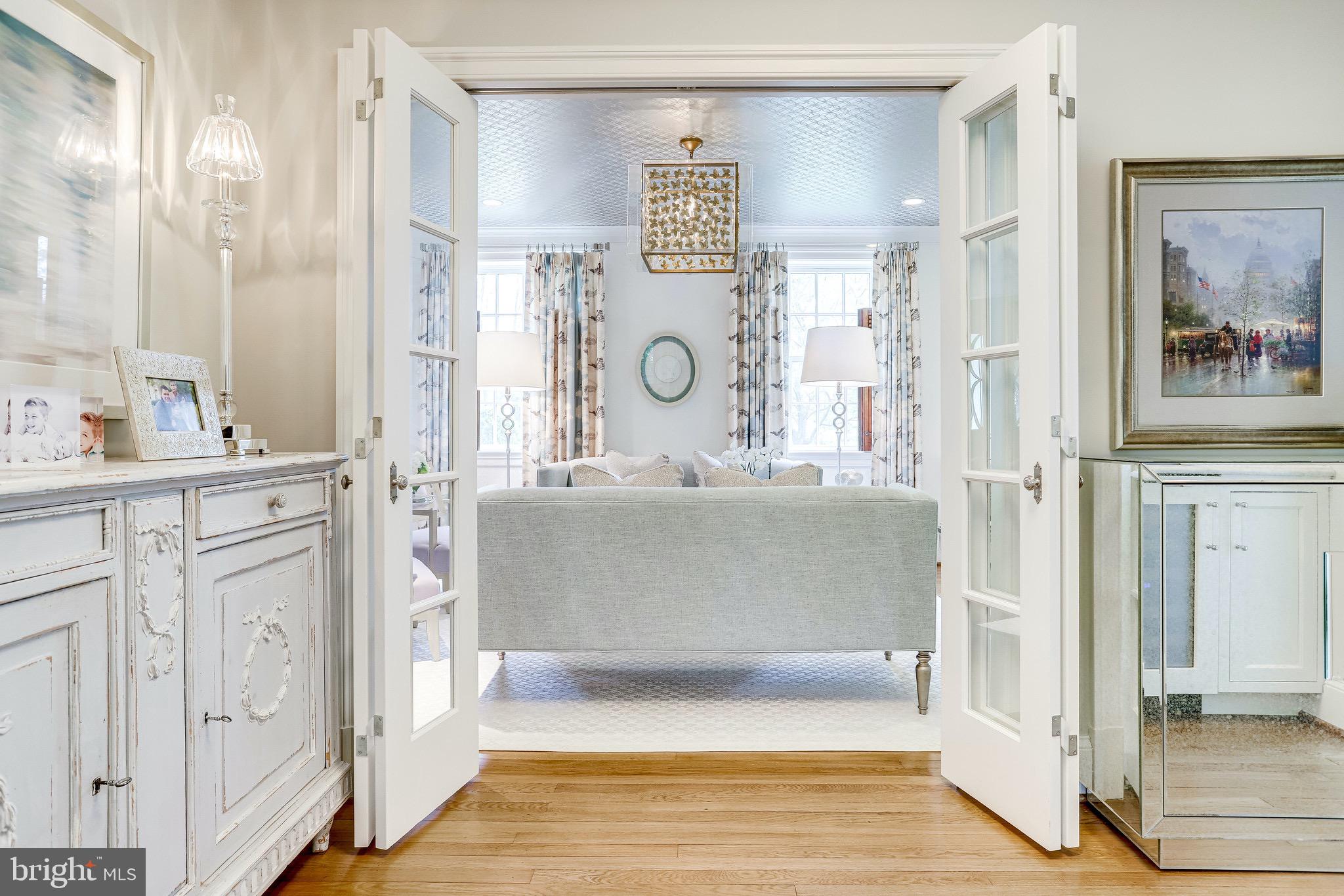 323 Mansion Drive Alexandria, VA 22302 - Photo 29 of 47