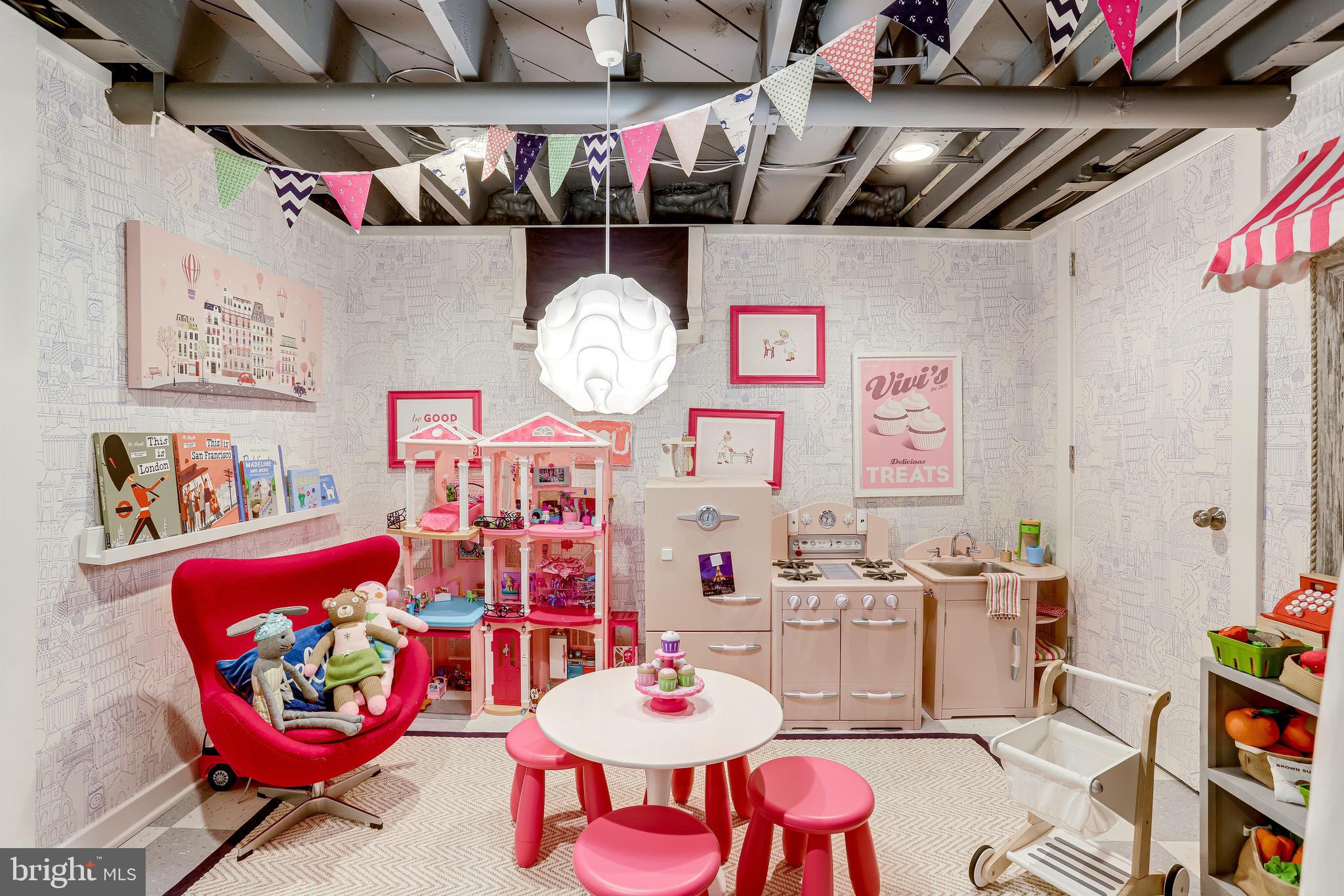 323 Mansion Drive Alexandria, VA 22302 - Photo 37 of 47