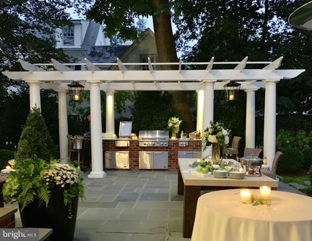 323 Mansion Drive Alexandria, VA 22302 - Photo 44 of 47