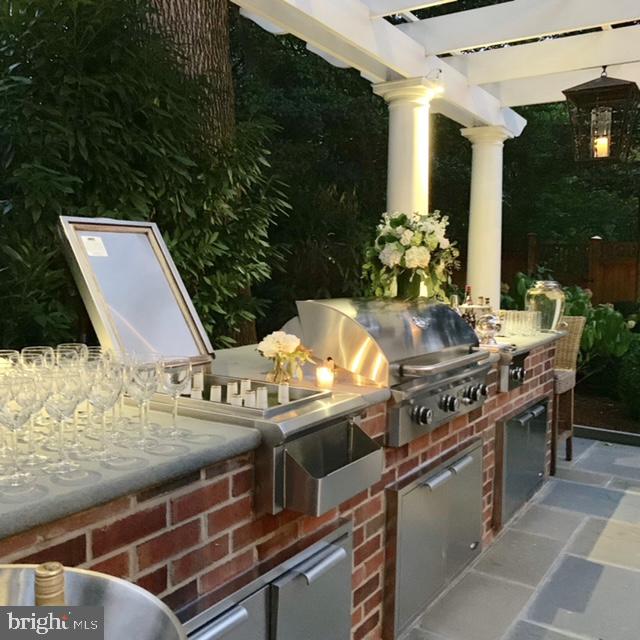 323 Mansion Drive Alexandria, VA 22302 - Photo 45 of 47