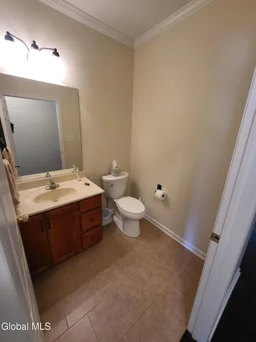 $273,500 | 303 Avalon Place, Unit 303, Cohoes, NY 12047