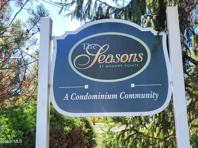 $273,500 | 303 Avalon Place, Unit 303, Cohoes, NY 12047