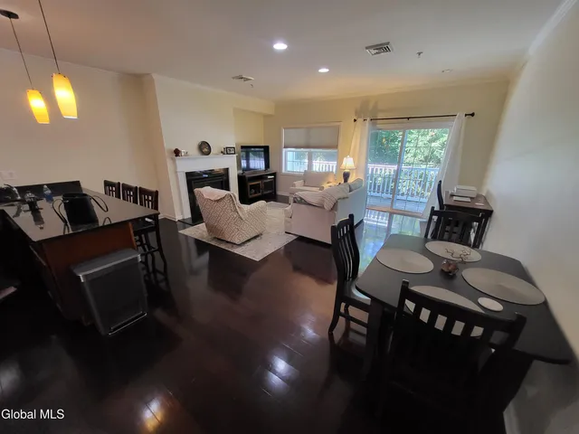 $273,500 | 303 Avalon Place, Unit 303, Cohoes, NY 12047