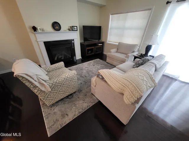 $273,500 | 303 Avalon Place, Unit 303, Cohoes, NY 12047