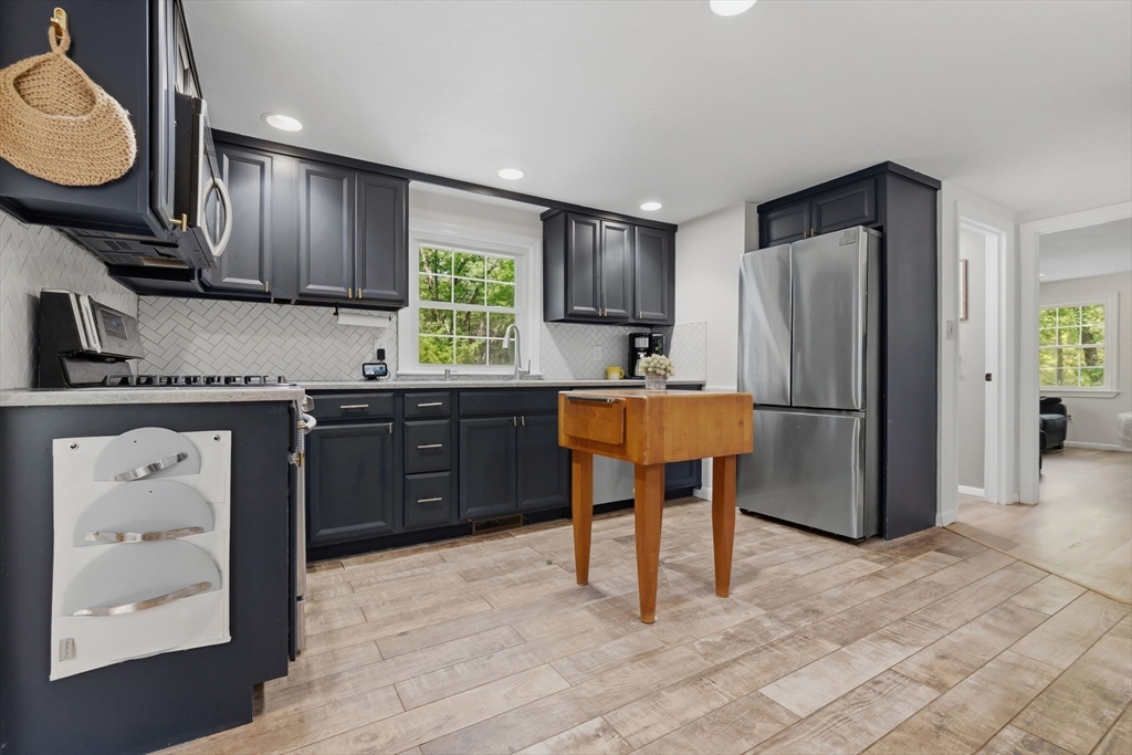 138 Killam Hill Road Boxford, MA 01921 - Photo 16 of 39