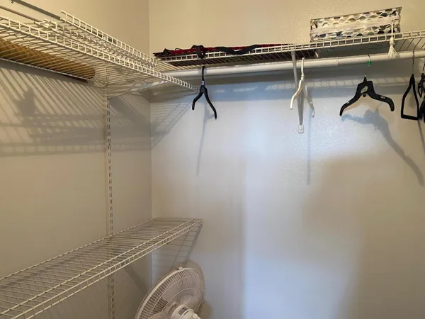 $1,600 | 2615 Northeast 3rd Street, Unit 302, Boynton Beach, FL 33435