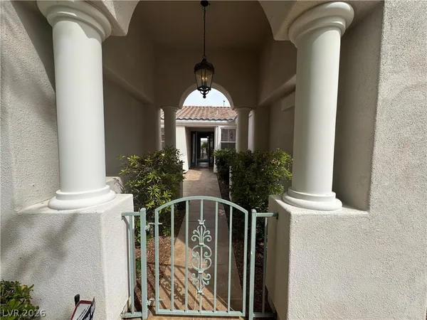 $3,400 | 1104 VÃa Appianna, Henderson, NV 89052