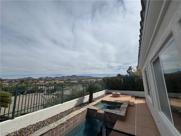 $3,400 | 1104 VÃa Appianna, Henderson, NV 89052