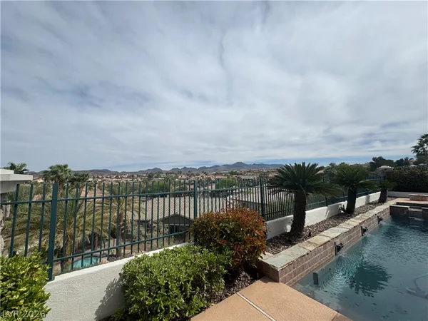 $3,400 | 1104 VÃa Appianna, Henderson, NV 89052