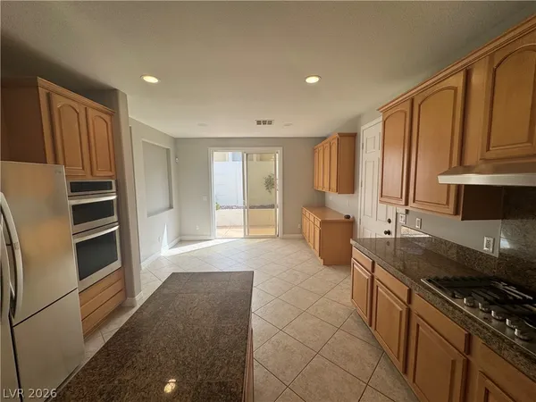 $3,400 | 1104 VÃa Appianna, Henderson, NV 89052