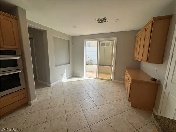 $3,400 | 1104 VÃa Appianna, Henderson, NV 89052