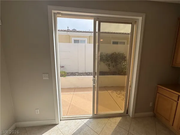 $3,400 | 1104 VÃa Appianna, Henderson, NV 89052