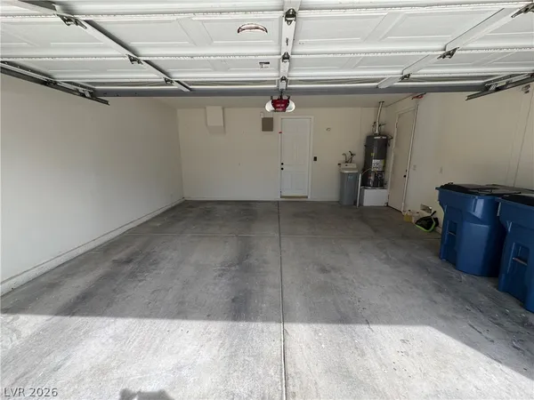 $3,400 | 1104 VÃa Appianna, Henderson, NV 89052