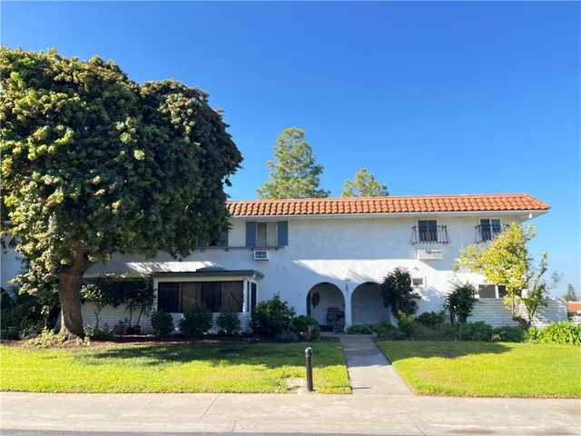 $3,200 | 2302 Via Puerta, Unit F, Laguna Woods, CA 92637