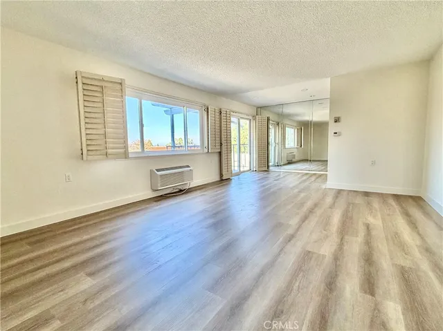 $3,200 | 2302 Via Puerta, Unit F, Laguna Woods, CA 92637