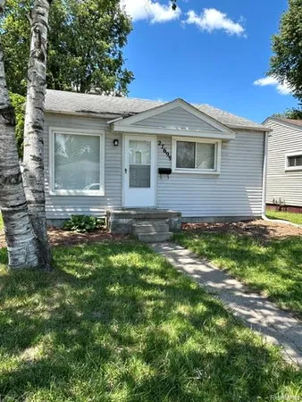 $135,000 | 27699 Brettonwoods Street, Madison Heights, MI 48071