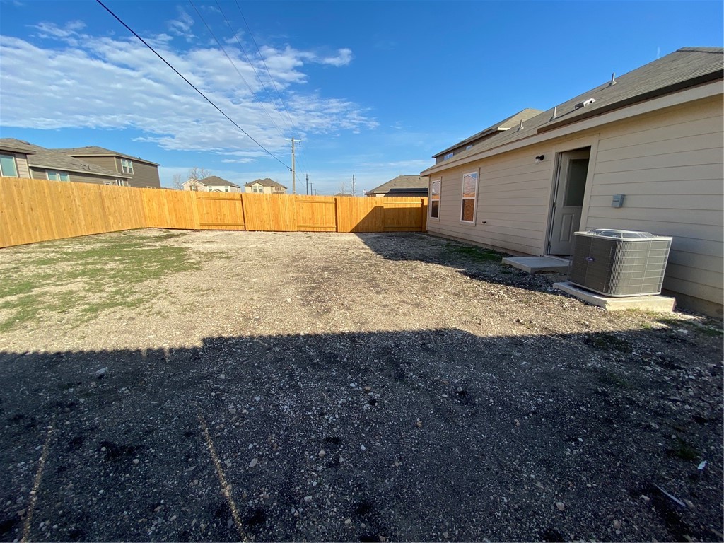 401 Hyacinth Way Jarrell, TX 76537 - Photo 23 of 24