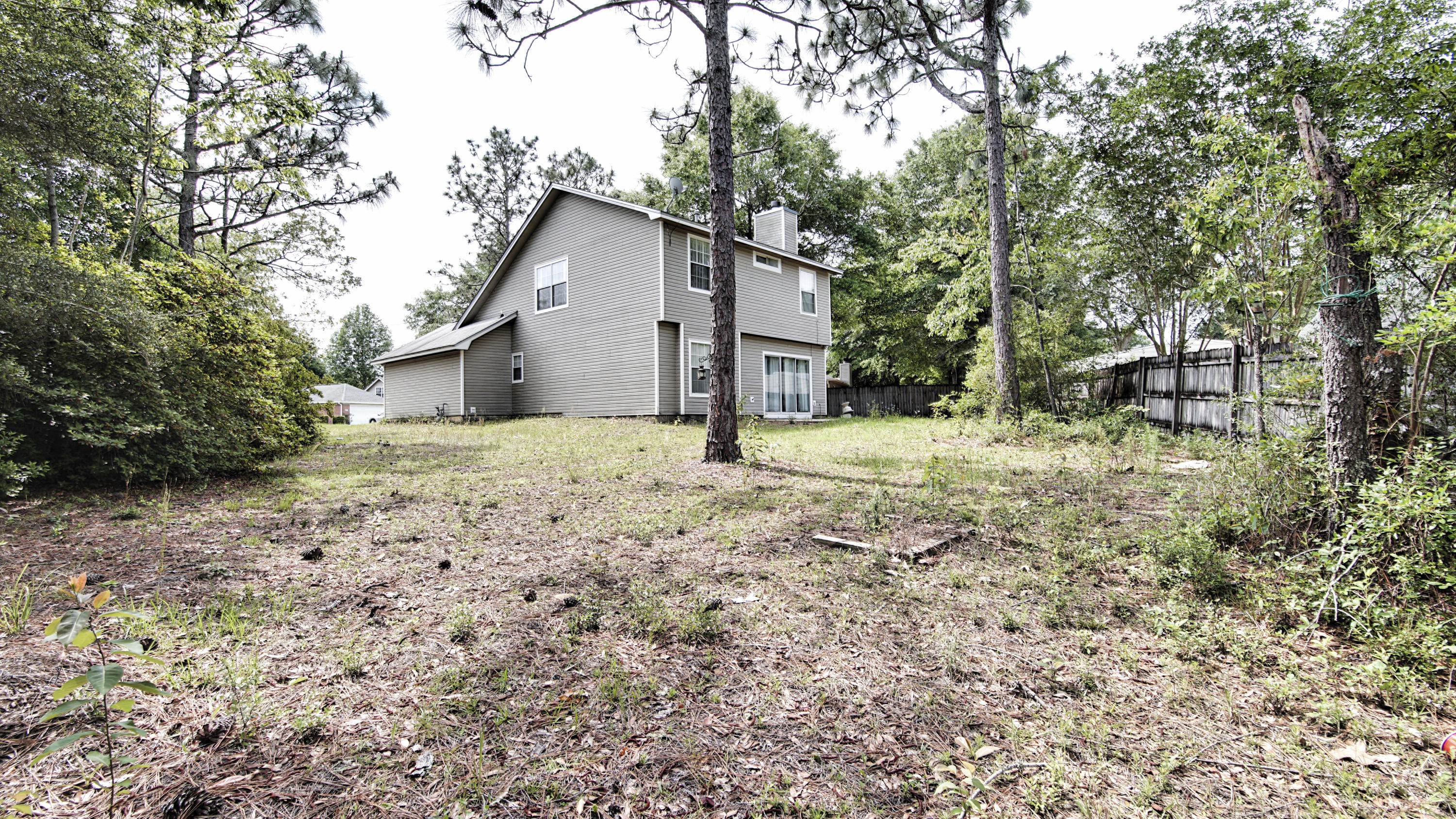 34 Regent Road Crestview, FL 32539 - Photo 3 of 24 Gallery Image 3