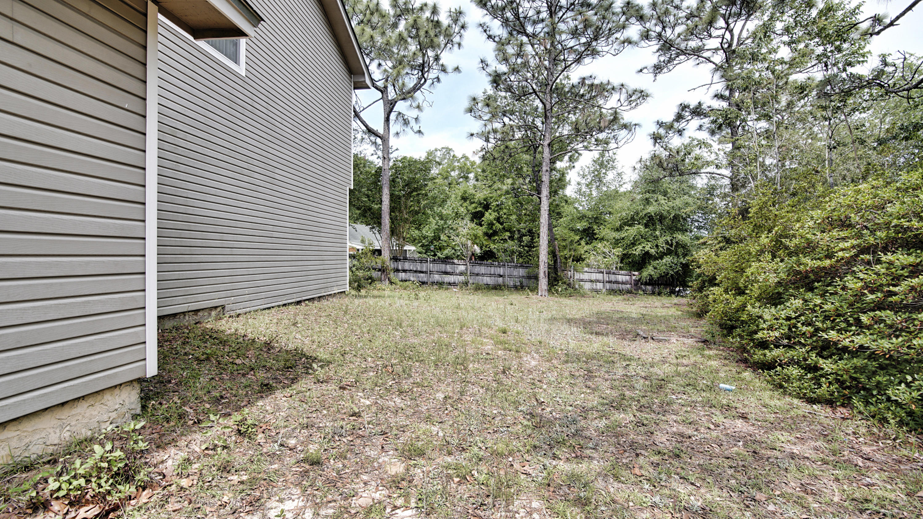 34 Regent Road Crestview, FL 32539 - Photo 5 of 24 Gallery Image 5