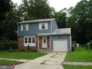 349 Manor Road Beverly, NJ 08010 - Photo 1 of 1