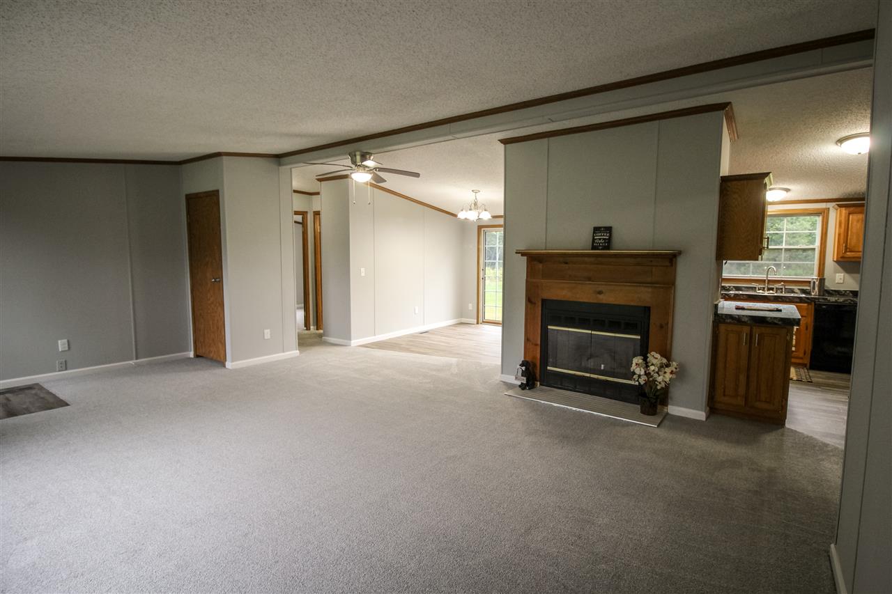 12719 Bueche Road Burt, MI 48417 - Photo 3 of 29