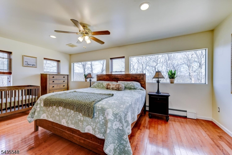 11 Mt Crest Road Oak Ridge, NJ 07438 - Photo 20 of 36
