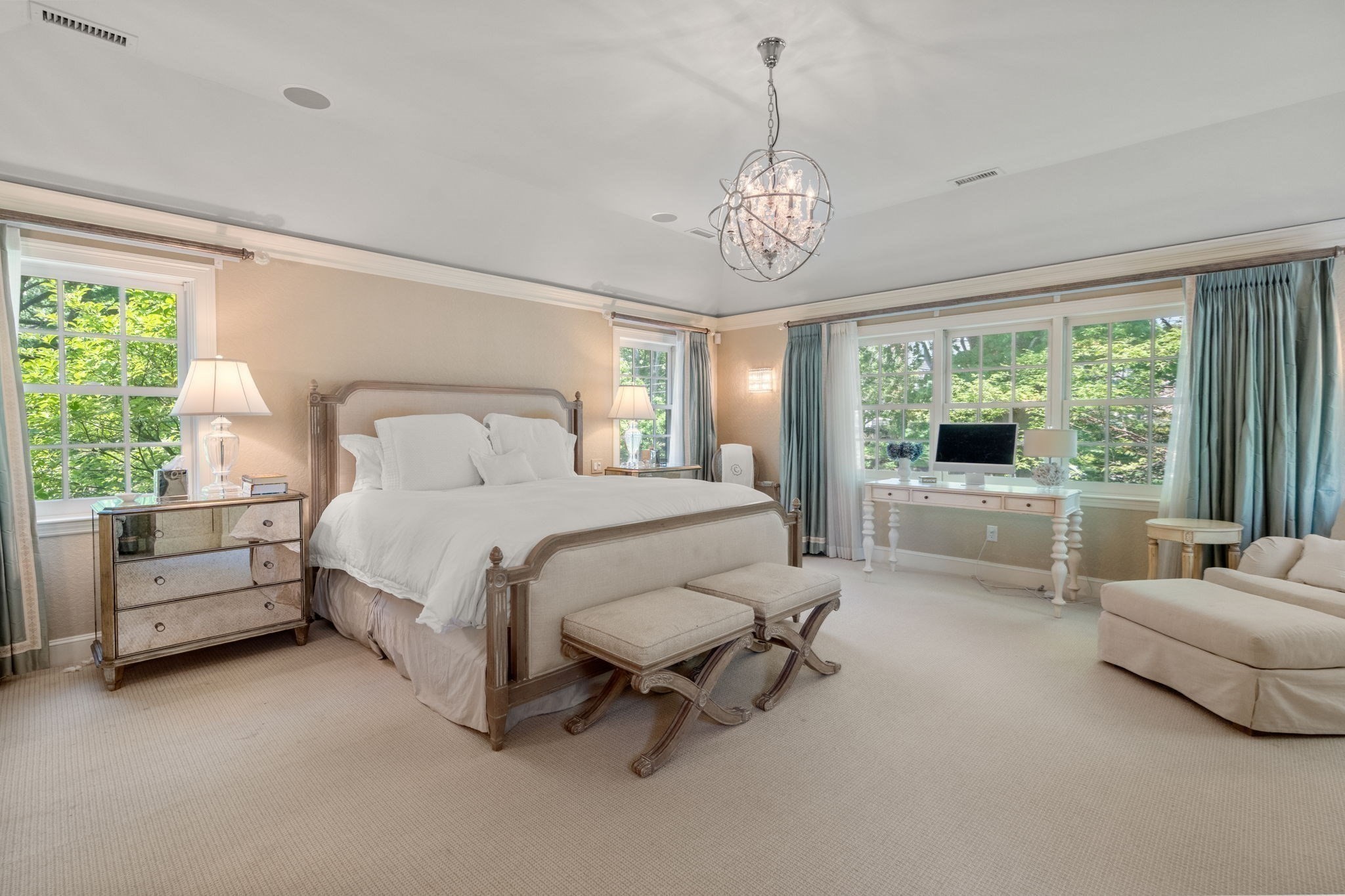 90 Suffolk Road Chestnut Hill, MA 02467 - Photo 12 of 17 Gallery Image 12