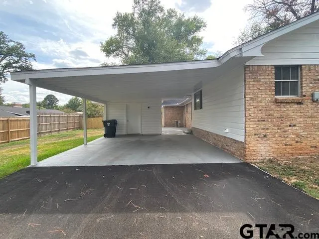 $1,800 | 3208 Old Jacksonville Highway, Tyler, TX 75701