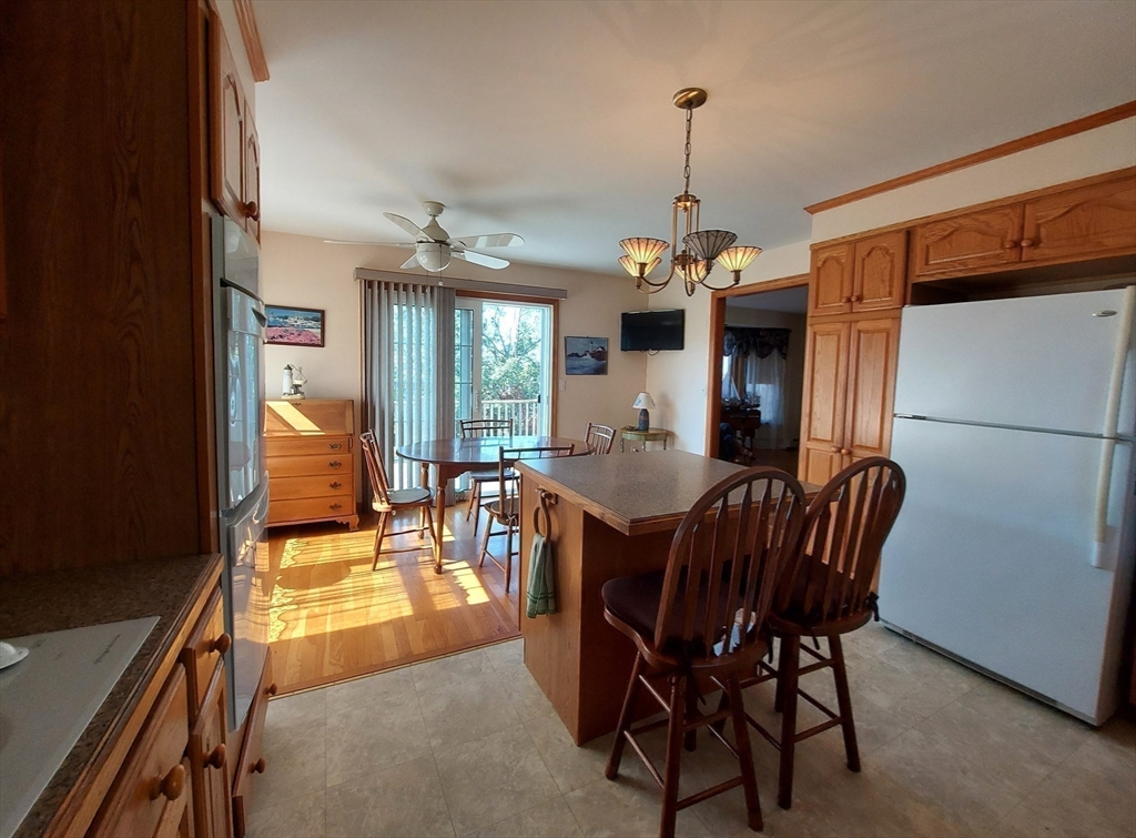 391 Clarkson Street Fall River, MA 02724 - Photo 14 of 31