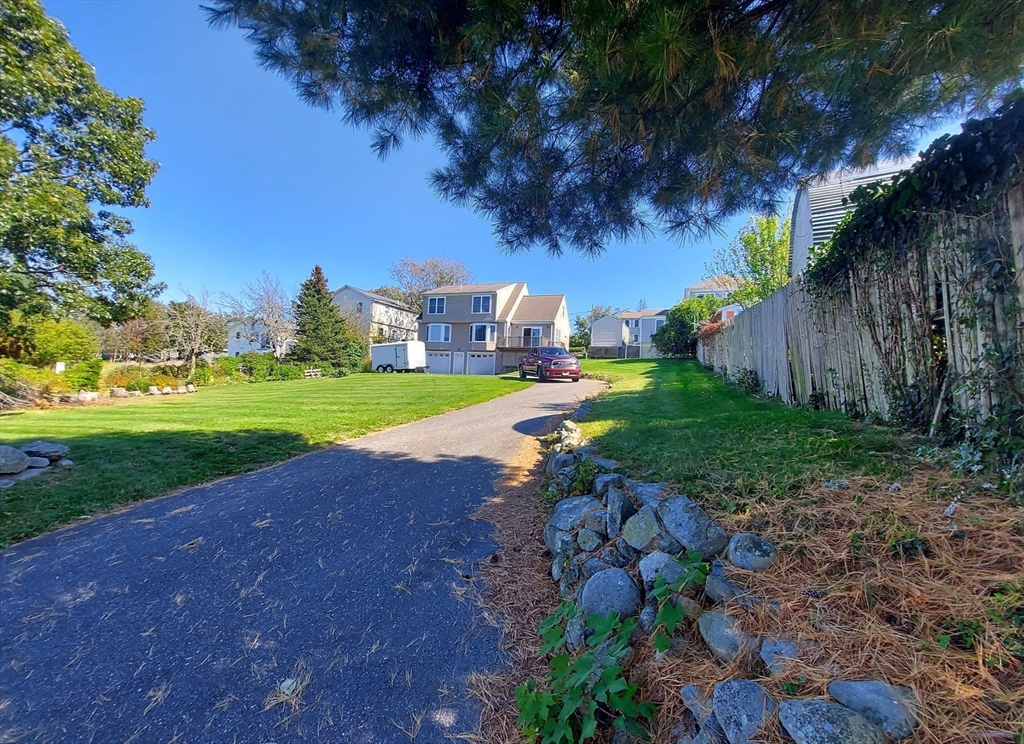 391 Clarkson Street Fall River, MA 02724 - Photo 5 of 31