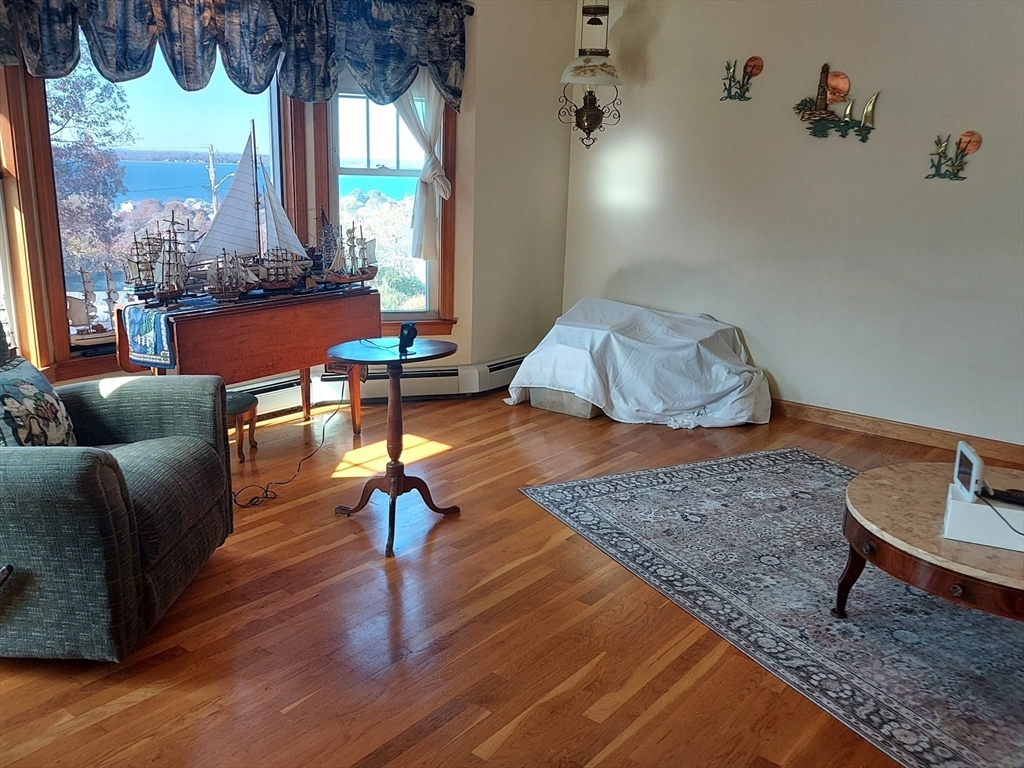 391 Clarkson Street Fall River, MA 02724 - Photo 10 of 31