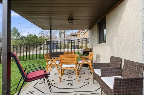 $367,500 | 148 Ryan Drive, Pittsburgh, PA 15220