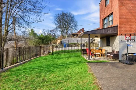 $367,500 | 148 Ryan Drive, Pittsburgh, PA 15220